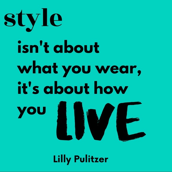 Meet your Posh Priestess, Alexandra ⚡️ - Picture 3 of 10